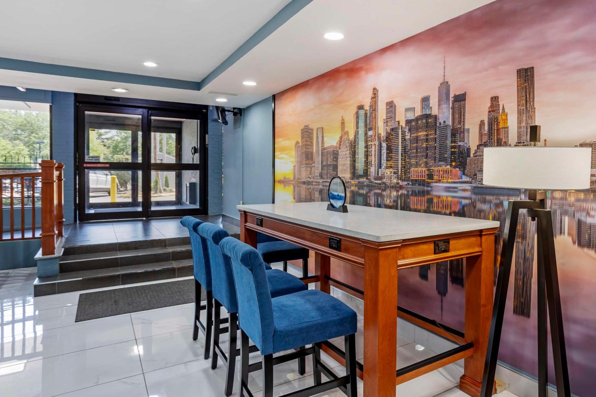 Best Western Rutgers University Hotel East Brunswick Εξωτερικό φωτογραφία