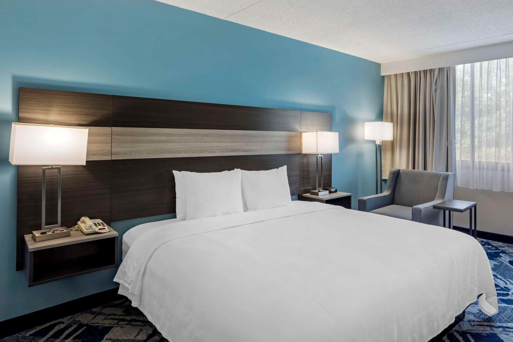 Best Western Rutgers University Hotel East Brunswick Εξωτερικό φωτογραφία